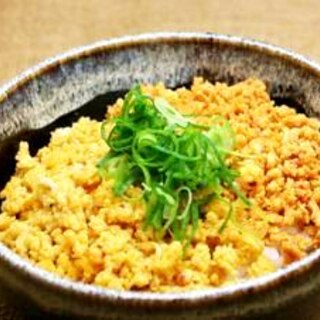 キムチ風味ソボロ丼【キムチ醤油】